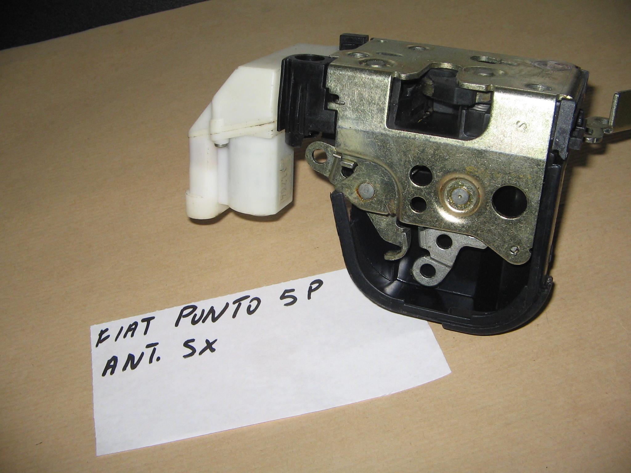 FIAT PUNTO 5 P. SERRATURA CENTR, ANT SX N. 809